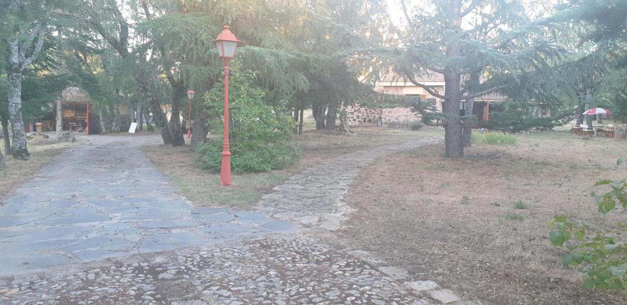 Exclusiva Casa Y Finca Privada Itos Pelayos del Arroyo Kültér fotó