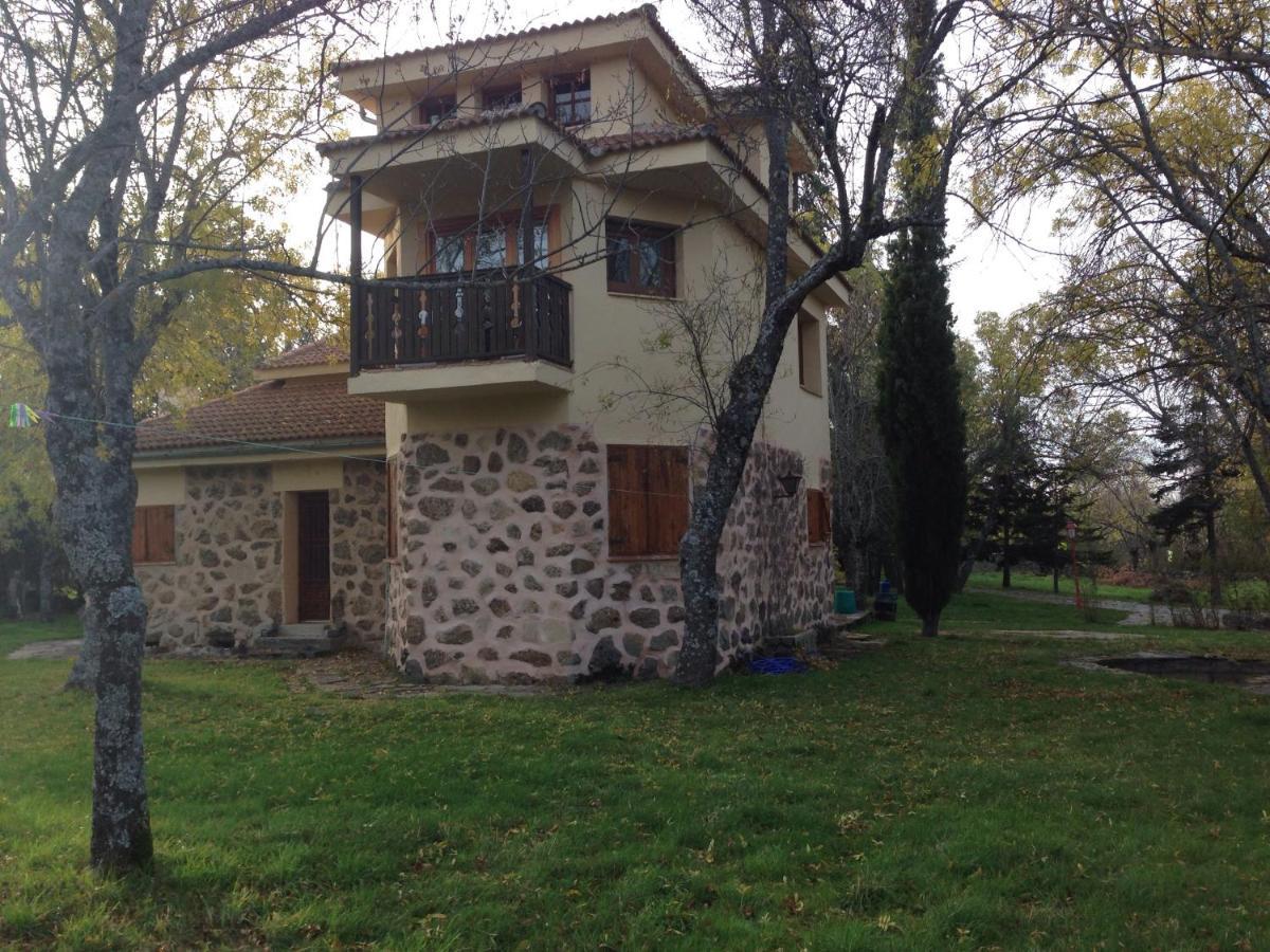 Exclusiva Casa Y Finca Privada Itos Pelayos del Arroyo Kültér fotó