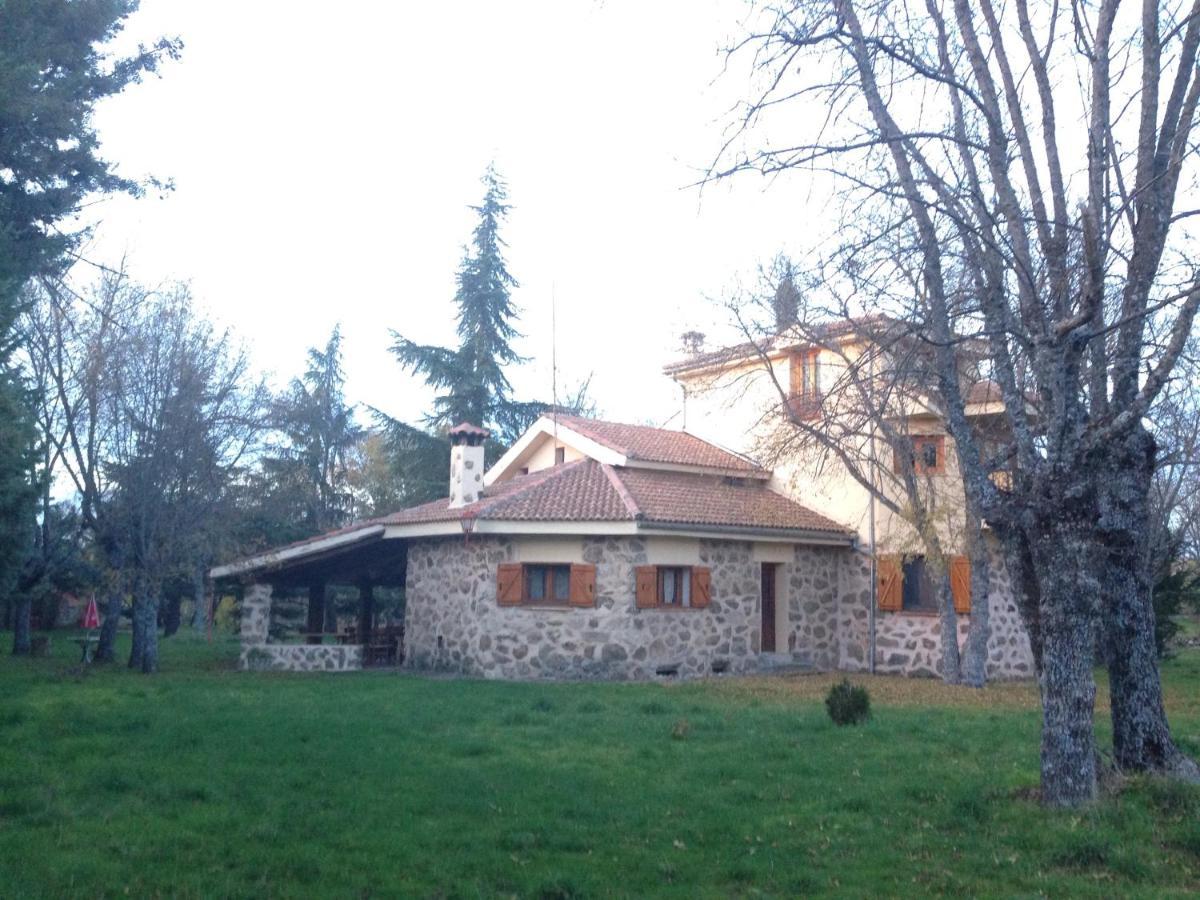 Exclusiva Casa Y Finca Privada Itos Pelayos del Arroyo Kültér fotó
